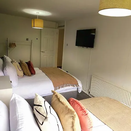 Holiday home Homebird - Buckton House *